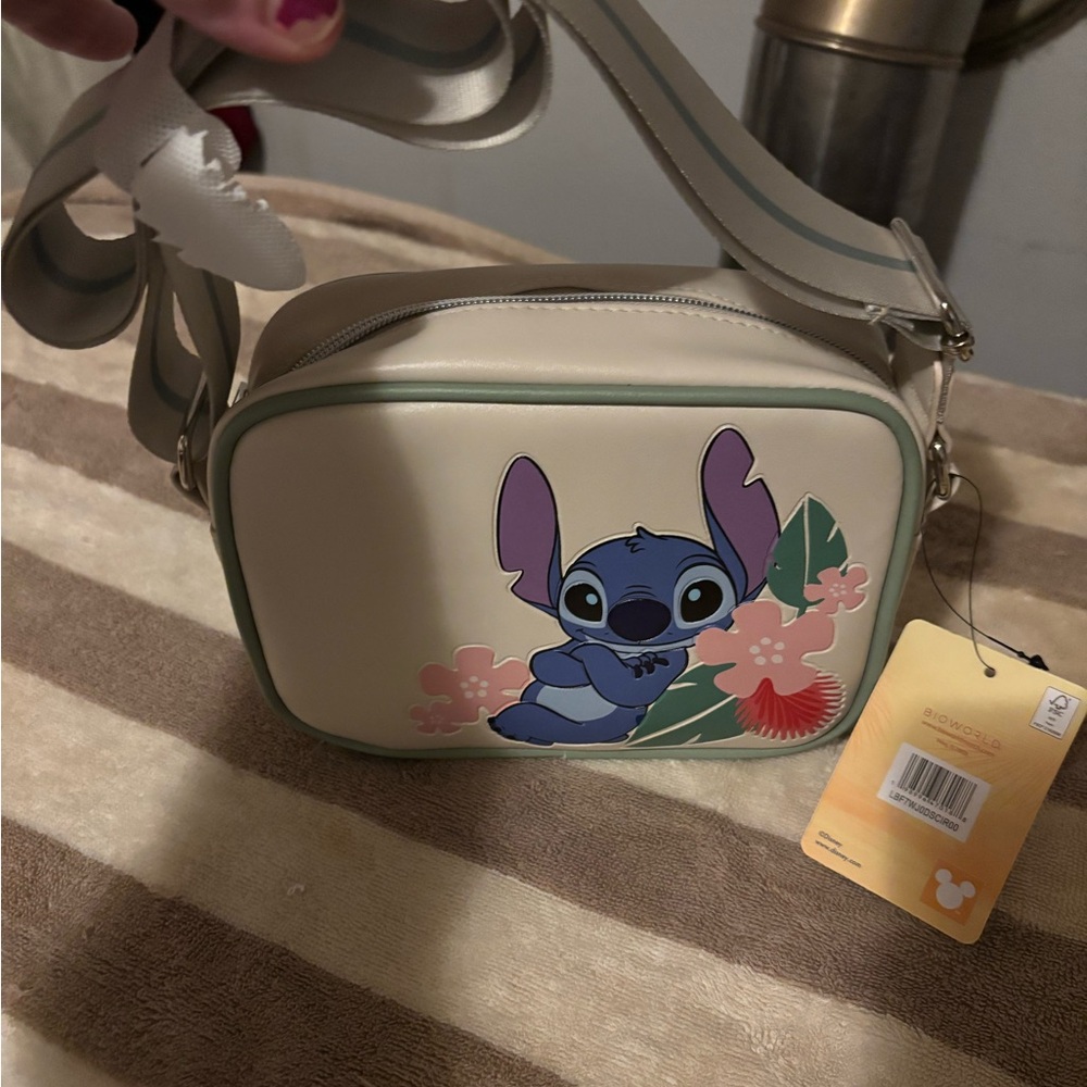 Bioworld Cream and Blue Bag
